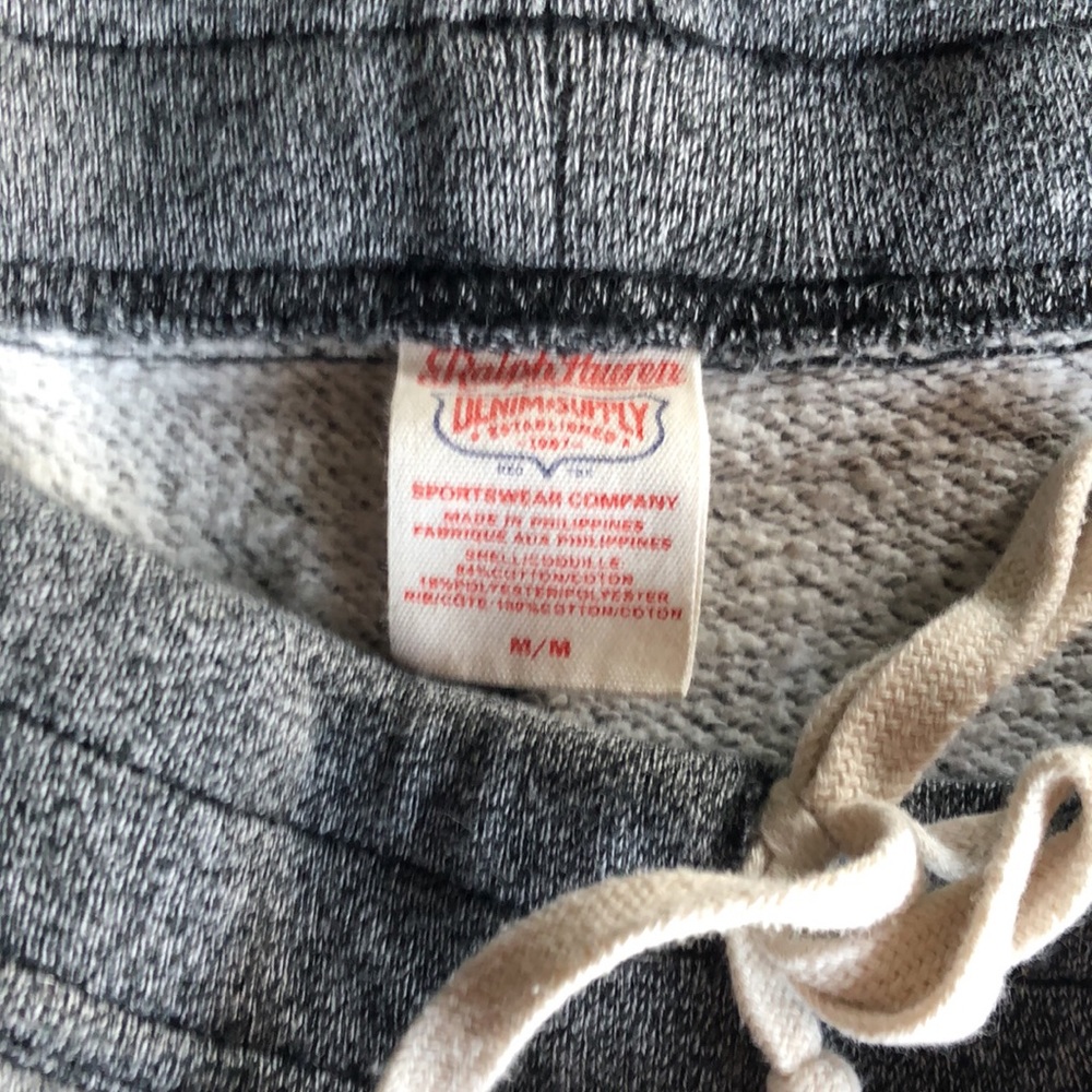 Track pants - Picture 2 of 3